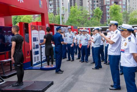 推動(dòng)正規(guī)化建設(shè)縱深發(fā)展 科技助陣，綿陽支隊(duì)樹立典范